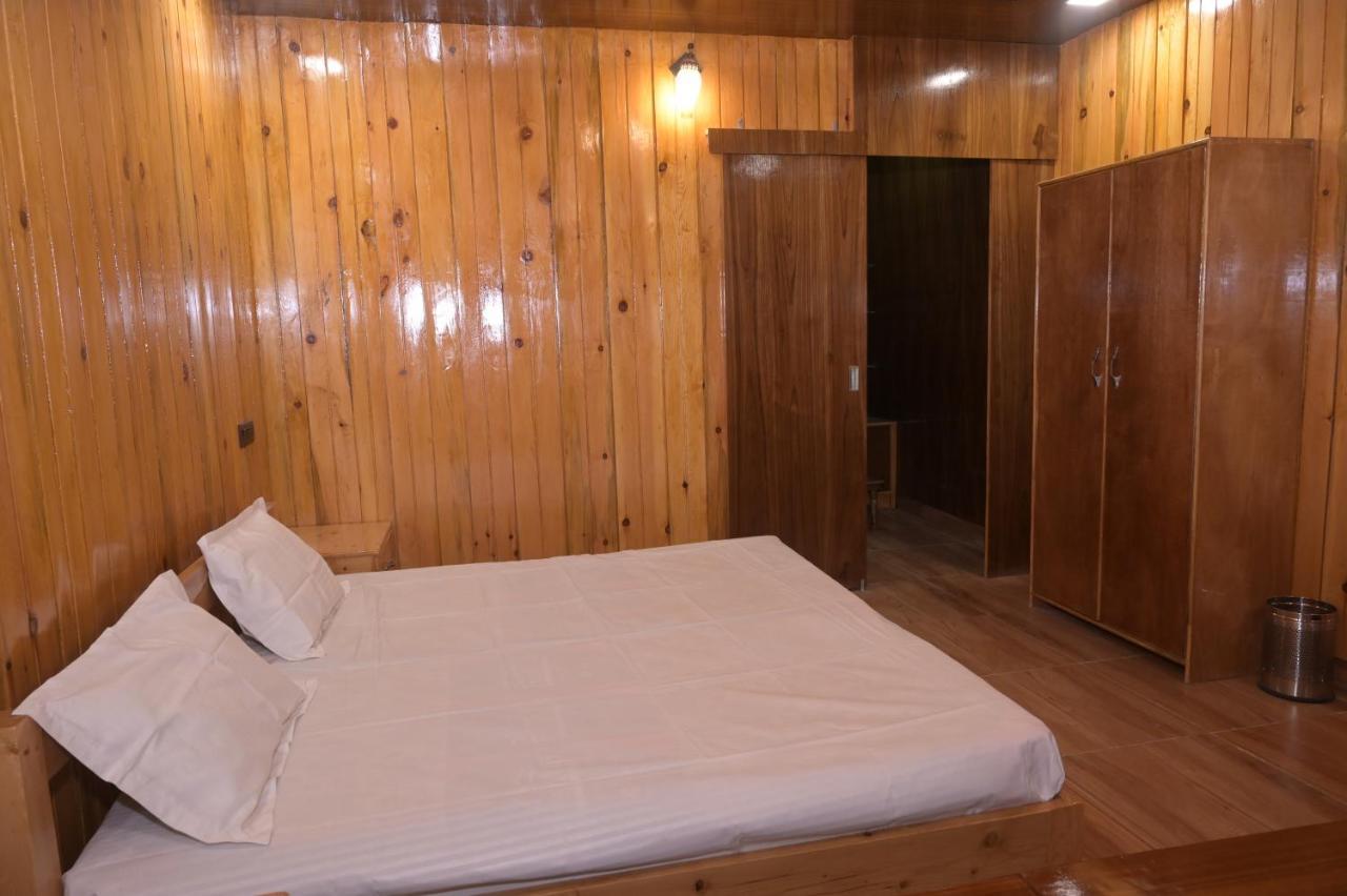 Hotel Royal Hillcrest Harsil Bagian luar foto