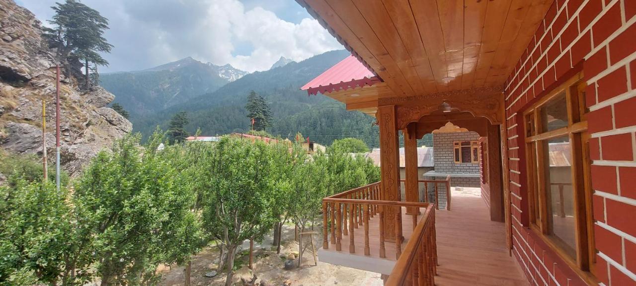 Hotel Royal Hillcrest Harsil Bagian luar foto