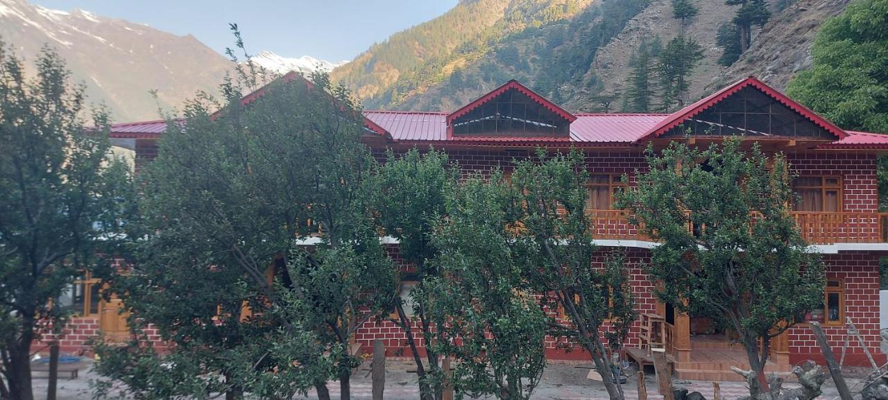Hotel Royal Hillcrest Harsil Bagian luar foto